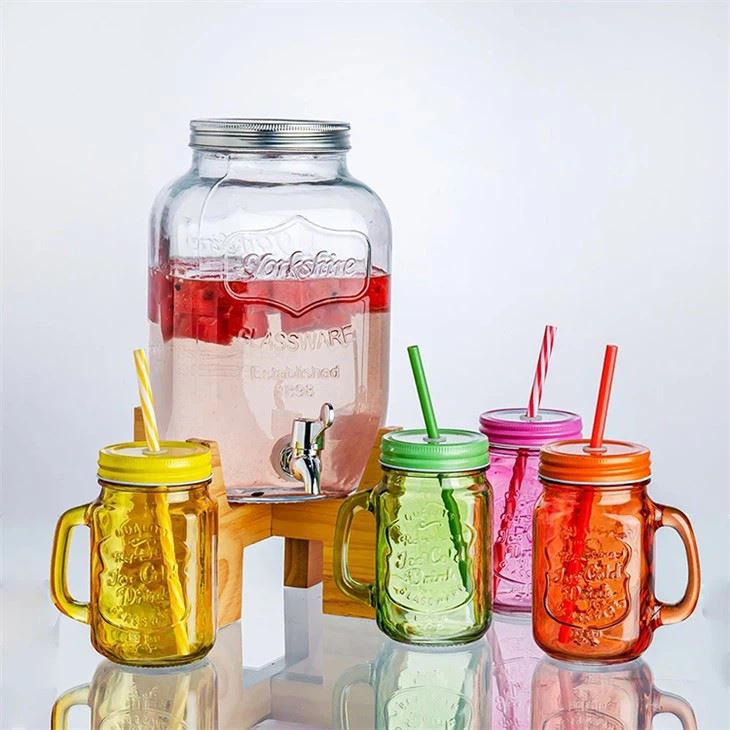 Glass Beverage Dispenser With Cups
