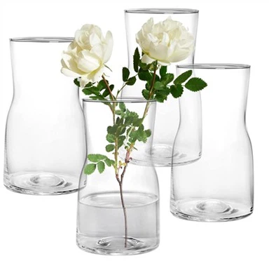 Clear vases for wedding