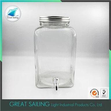 Verticle stripe glass beverage dispenser