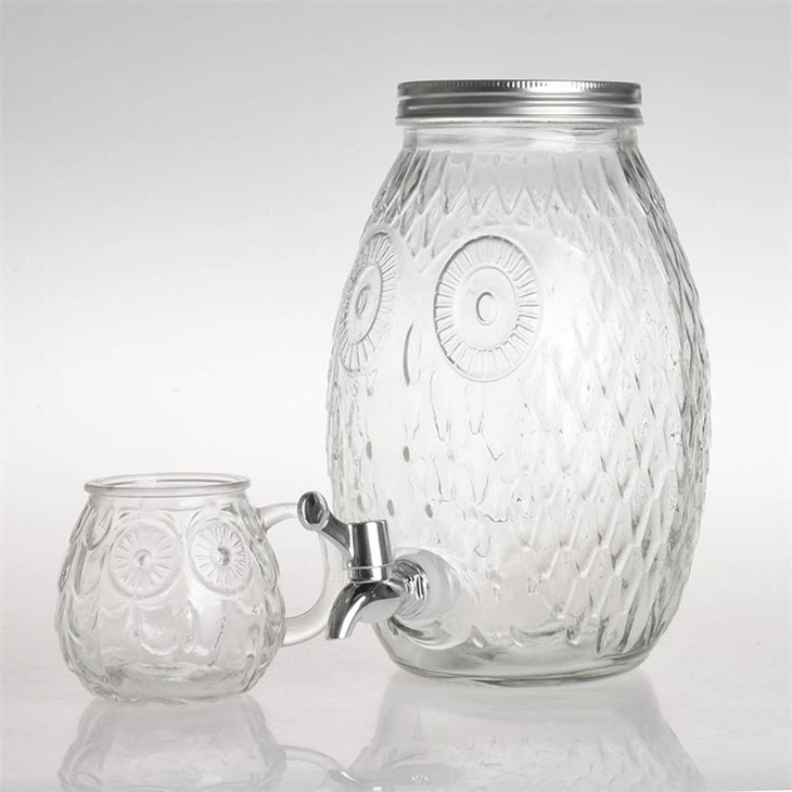Round Glass Beverage Dispenser