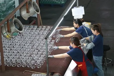 Is Your Glassware Supplier Built For Scale Without Sacrificing Craftsmanship?